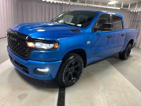 New 2026 RAM 1500 4x4 Crew Cab image 3