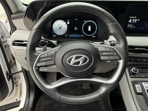 Used 2024 Hyundai Palisade SEL w/ Premium Package image 18