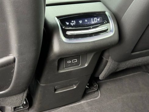 Certified 2024 Cadillac XT6 Premium Luxury FWD image 26