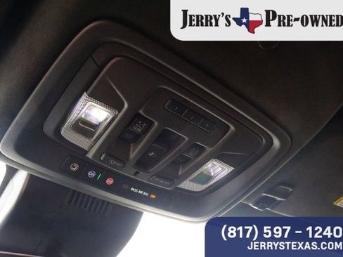 Used 2024 GMC Sierra 2500 Denali Ultimate image 14