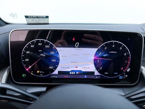 Used 2024 Mercedes-Benz GLC 300 4MATIC w/ AMG Line image 31