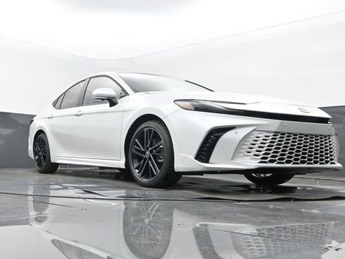 New 2026 Toyota Camry XSE w/ Premium Plus Package image 24