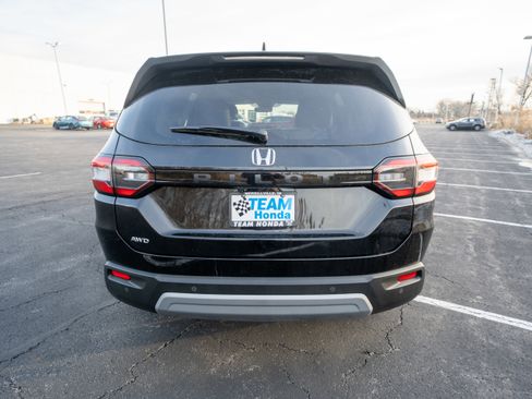 New 2025 Honda Pilot EX-L image 5