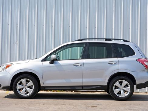 Used 2016 Subaru Forester 2.5i Premium w/ All-Weather Package image 8