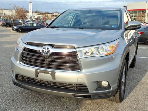 Used 2014 Toyota Highlander Plus image 10