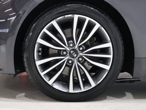 Used 2019 Kia Stinger w/ Sun & Sound Package RWD image 11