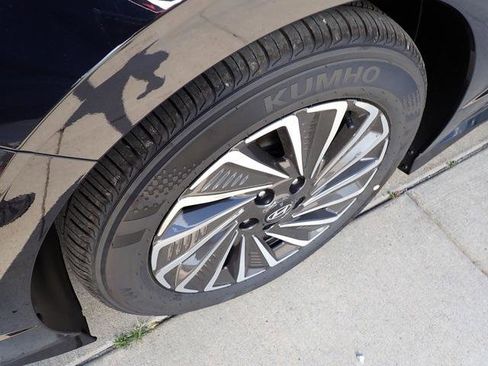 New 2025 Hyundai Sonata SEL image 30