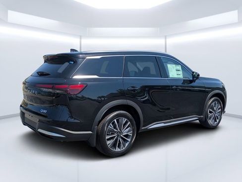 New 2026 INFINITI QX60 Luxe w/ Cargo Package FWD image 3