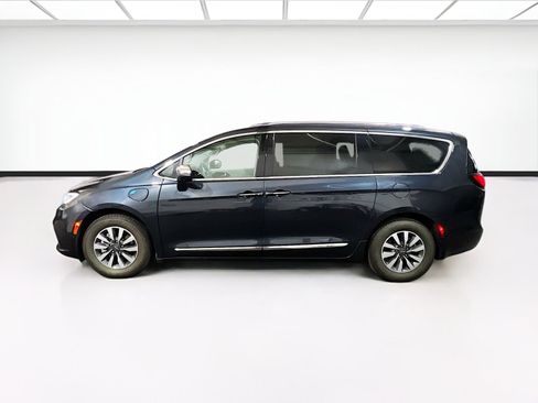Used 2021 Chrysler Pacifica Limited w/ Premium & Safety Sphere Group FWD image 24
