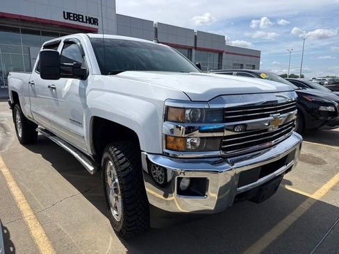 Used 2015 Chevrolet Silverado 2500 LT w/ LT Convenience Package AWD/4WD image 13