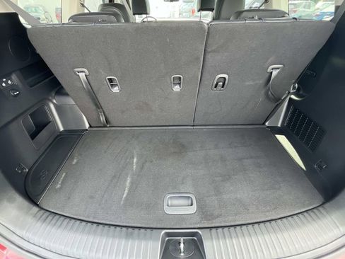 Used 2023 Kia Telluride EX w/ EX Captain's Chair Package image 10