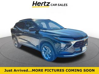 Used 2025 Chevrolet Trax LT video 1