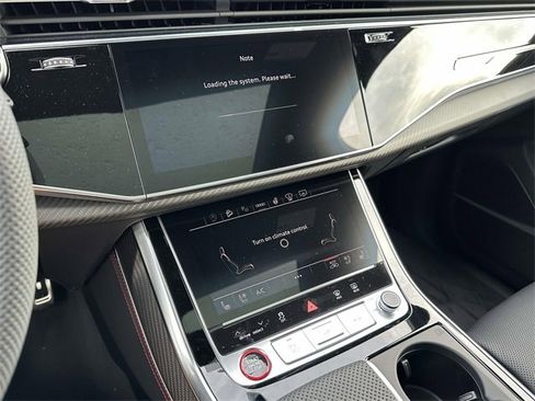 New 2026 Audi SQ7 Prestige image 11