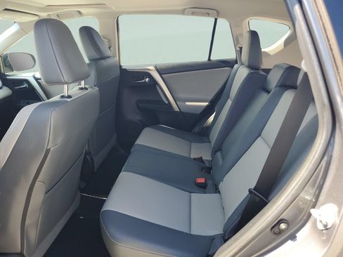 Used 2015 Toyota RAV4 Limited FWD image 14