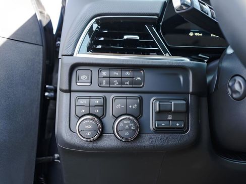 New 2026 Chevrolet Tahoe High Country AWD/4WD image 14