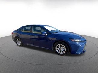 Used 2025 Toyota Camry LE video 2