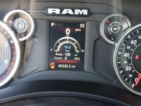 Used 2023 RAM 3500 Big Horn AWD/4WD image 16
