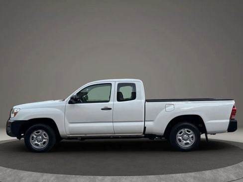 Used 2015 Toyota Tacoma 2WD Access Cab image 8