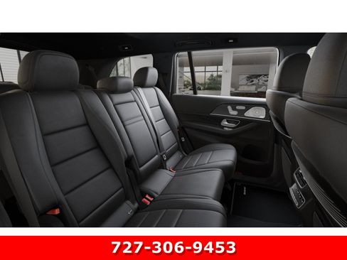 Used 2026 Mercedes-Benz GLS 450 4MATIC image 5