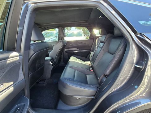 Used 2024 Lexus RX 350 350 Luxury w/ Convenience Package image 15