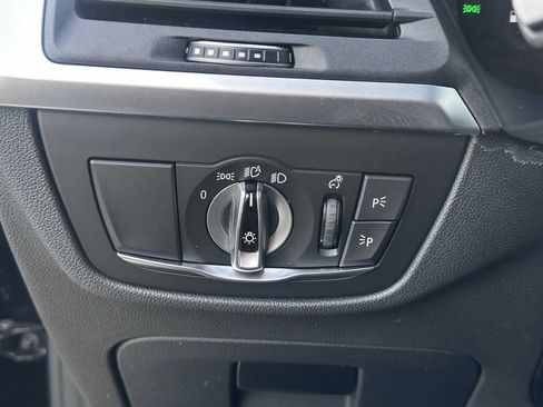 Used 2024 BMW X3 xDrive30i image 18