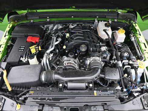 Used 2025 Jeep Gladiator Mojave w/ Safety Group image 22