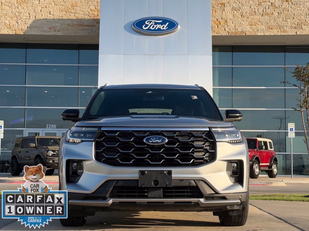 Used 2025 Ford Explorer Platinum RWD image 25