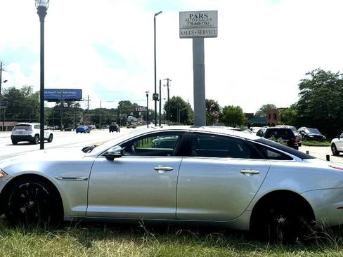 Used 2014 Jaguar XJ L Portfolio image 5