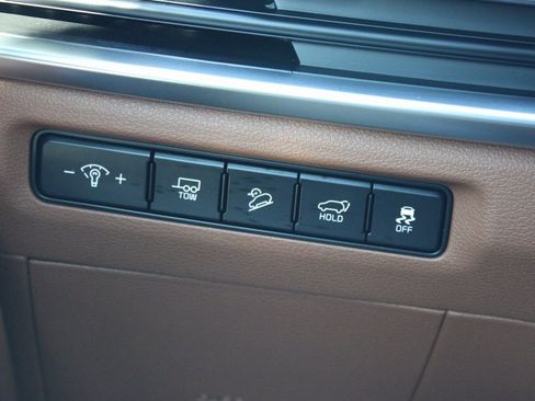 Used 2025 Kia Telluride EX X-Line image 18