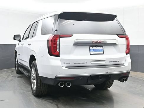 Used 2021 GMC Yukon Denali AWD/4WD image 7