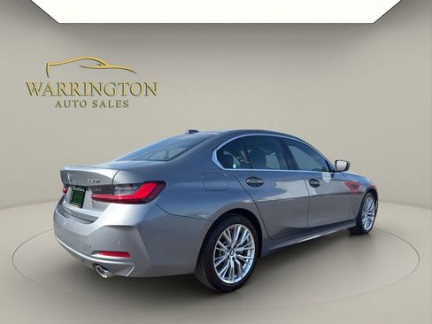 Used 2023 BMW 330i xDrive Sedan w/ Premium Package image 7