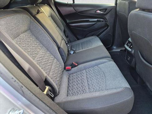 Used 2024 Chevrolet Equinox LT AWD/4WD image 18