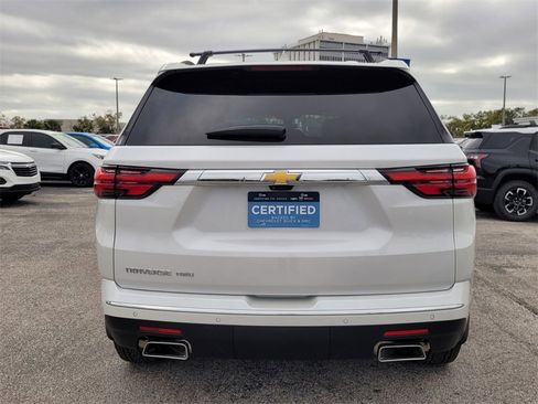 Used 2023 Chevrolet Traverse High Country image 7