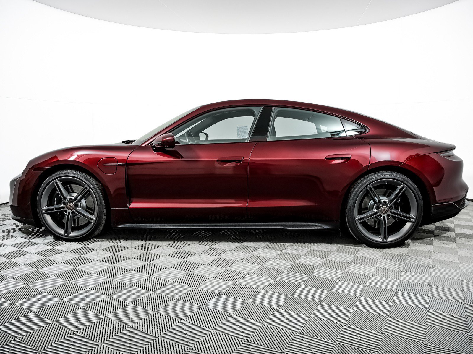 Certified 2021 Porsche Taycan Turbo AWD/4WD image 2