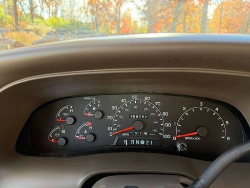 Used 2001 Ford Excursion Limited image 32