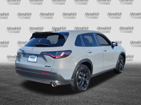 Used 2024 Honda HR-V Sport image 8