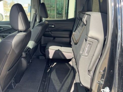 Certified 2025 Honda Ridgeline RTL image 11