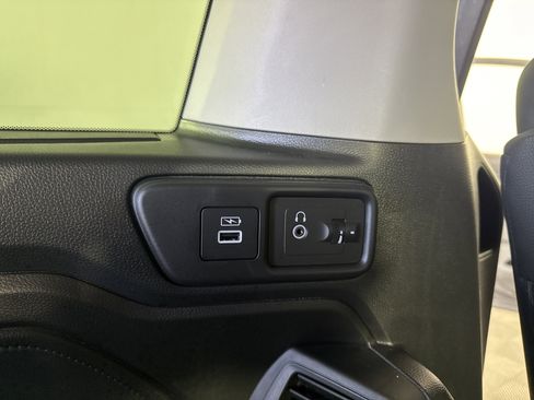 Certified 2024 Honda Odyssey Touring image 27