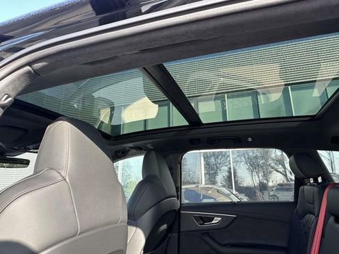 New 2026 Audi Q7 3.0T Prestige image 7