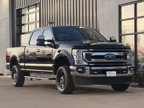 Used 2020 Ford F250 XLT w/ XLT Premium Package image 4