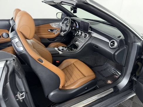 Used 2017 Mercedes-Benz C 300 Cabriolet image 21