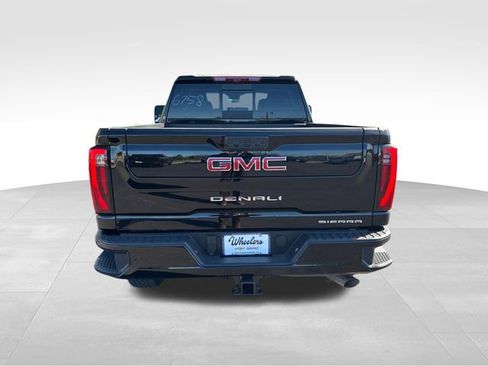 New 2026 GMC Sierra 2500 Denali w/ Denali Reserve Package AWD/4WD image 4