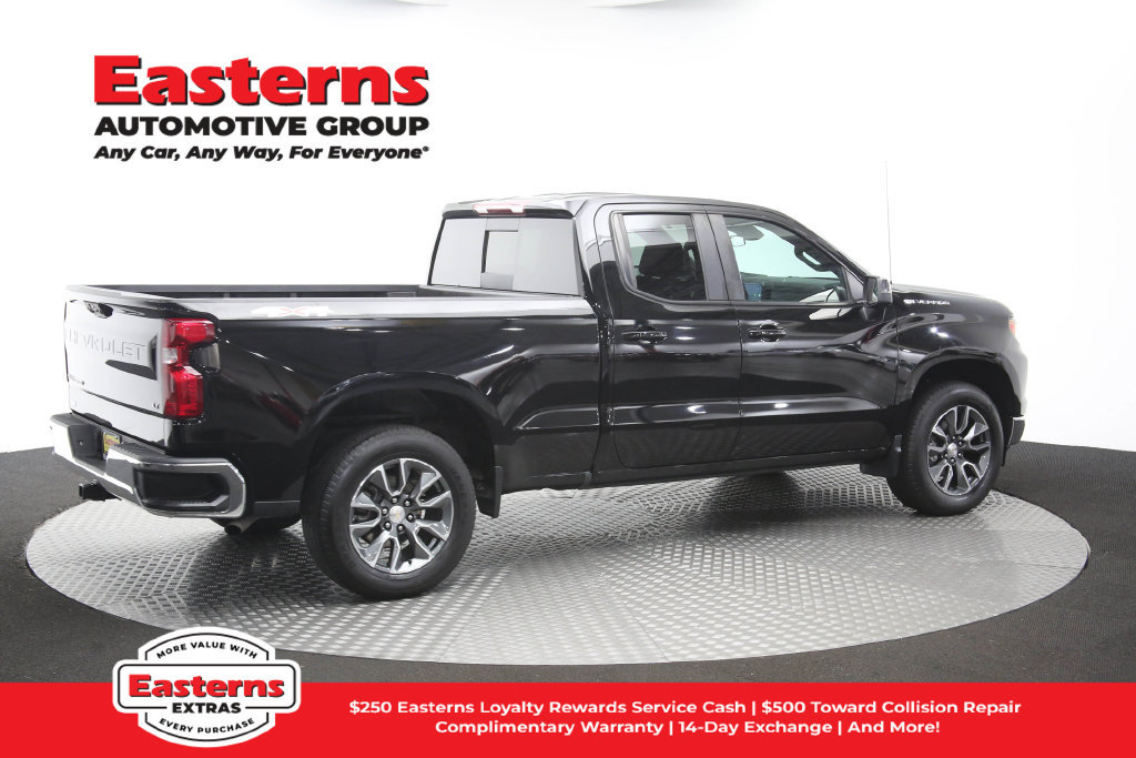Used 2023 Chevrolet Silverado 1500 LT w/ Convenience Package II AWD/4WD image 43
