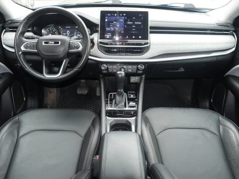 Used 2022 Jeep Compass Latitude AWD/4WD image 6