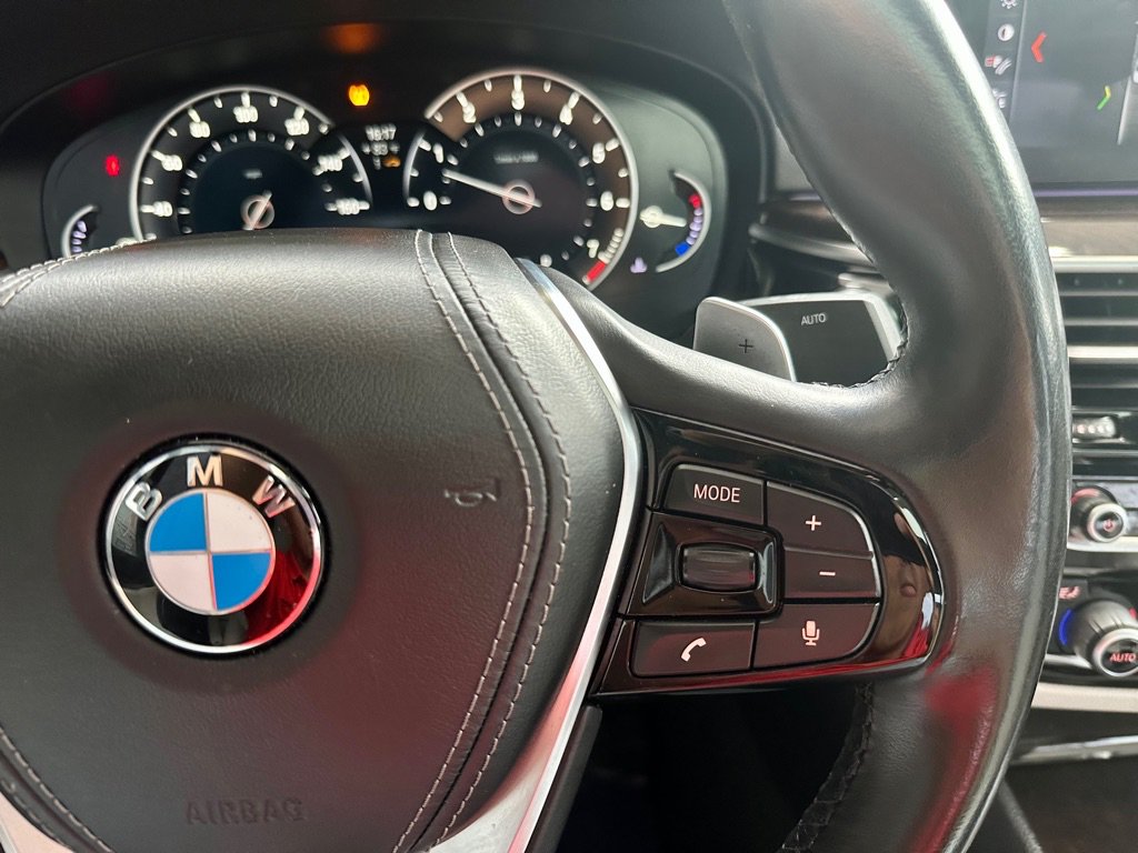 Used 2017 BMW 540i RWD image 21