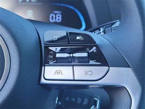 New 2026 Hyundai Elantra SE image 17