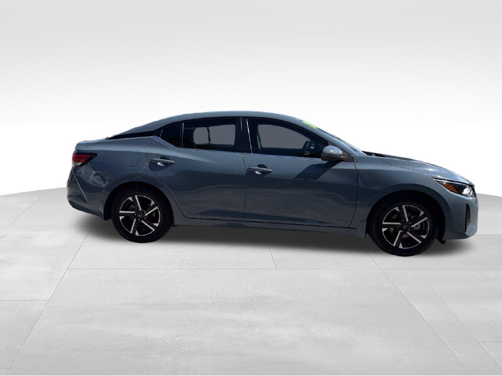 Used 2024 Nissan Sentra SV w/ Trunk Package FWD image 9