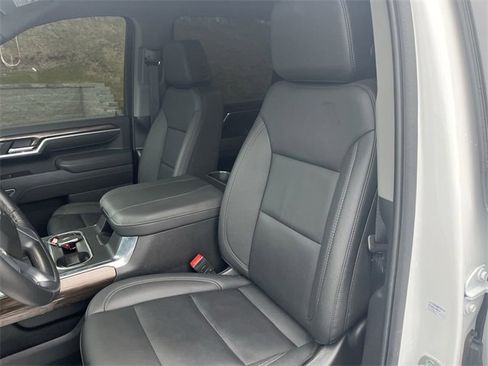 Used 2025 Chevrolet Silverado 2500 LT w/ Trail Boss Package image 7