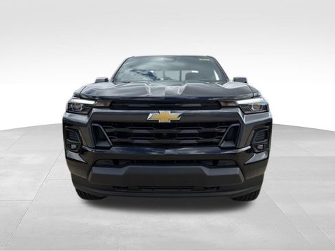 New 2026 Chevrolet Colorado LT w/ LT Convenience Package AWD/4WD image 8