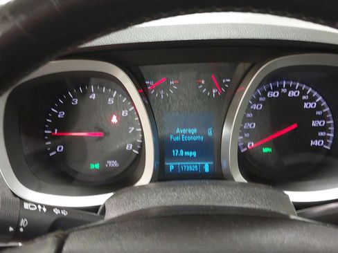 Used 2011 Chevrolet Equinox LTZ image 5